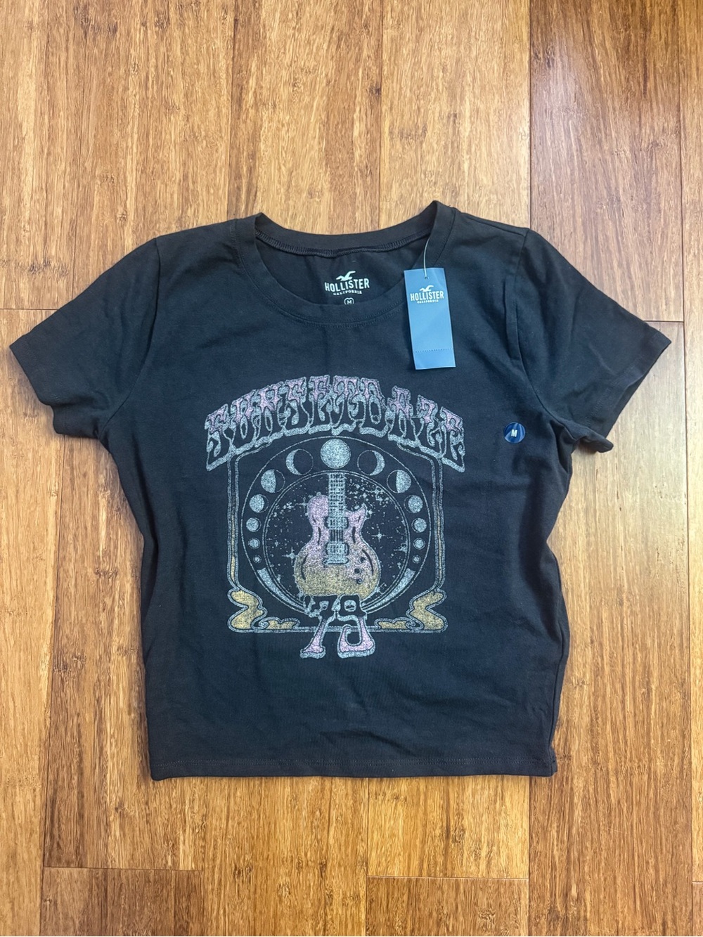 Hollister graphic baby tee